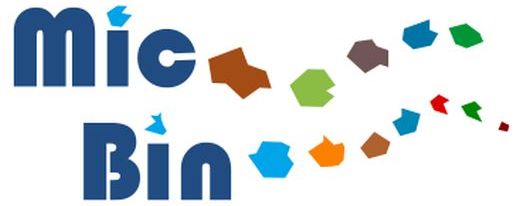 Logo: vom Wort MicBin treiben kleine bunte Plastikteilchen weg