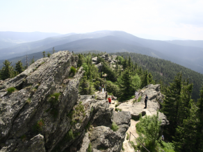 Die Gipfelfelsen des Osser in 1.200 m Höhe.