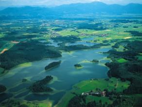 Luftaufnahme von den Osterseen