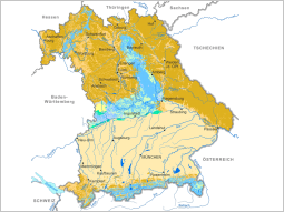 Bayernkarte mit farblicher Markierung zur Verteilung der verschiedenen Gesteinsarten.