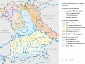 Grundwasserleiter nach Art der Hohlräume und deren Ausdehnungen als Bayernkarte dargestellt.