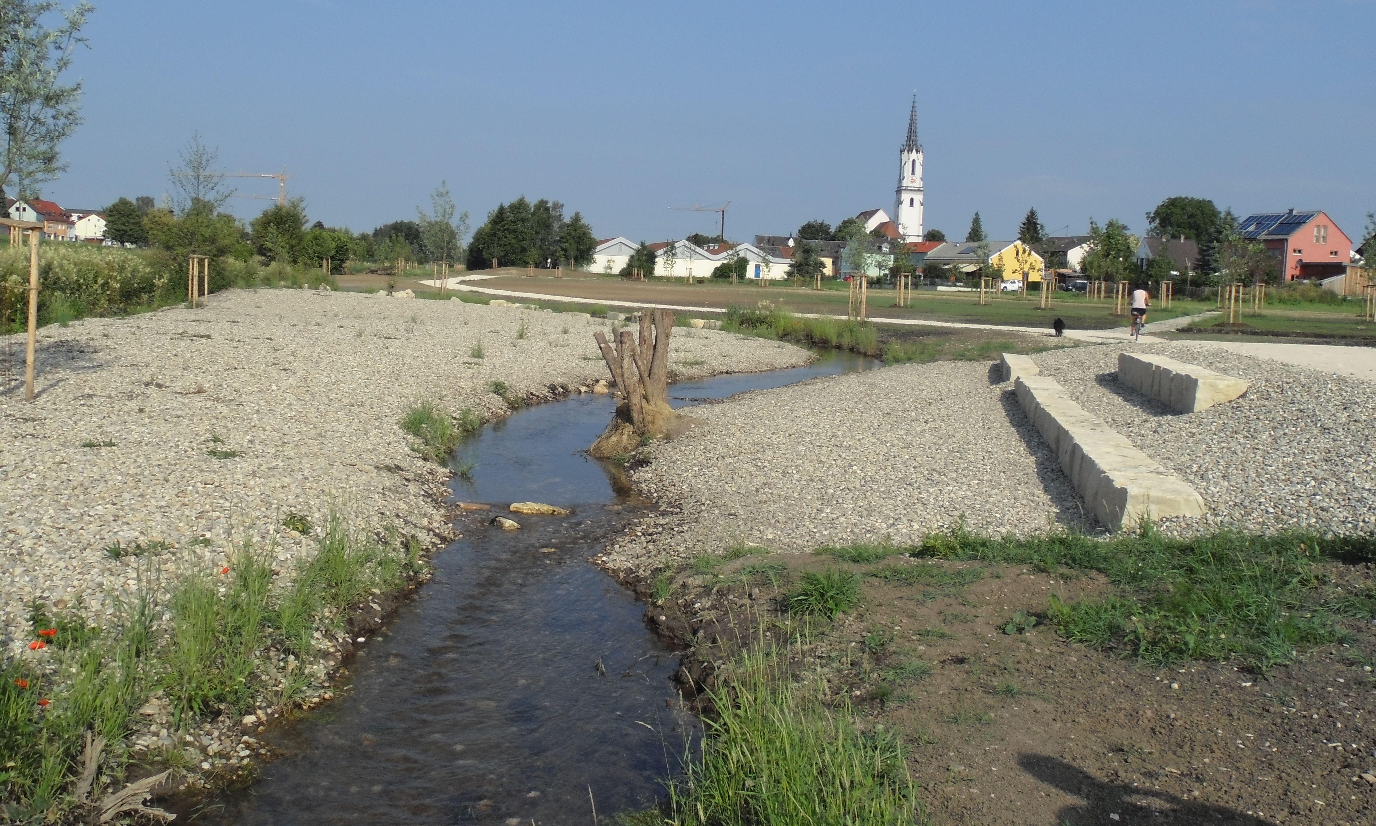  Die naturnahe Gestaltung des Retzgrabens in Gaimersheim bietet bei Hochwasser Raum für Überschwemmungen