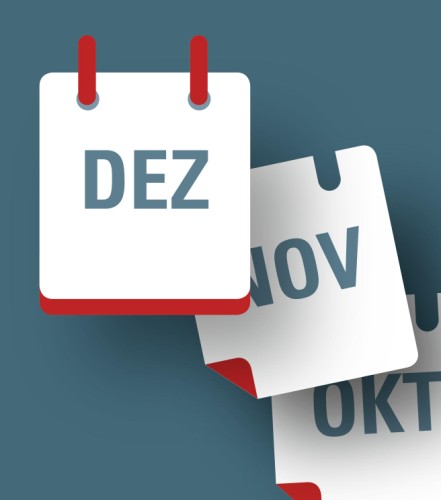 Das Piktogramm zeigt mehrere Kalenderblätter. Der Messzeitraum sollte sich über zwölf Monate erstrecken. Bewohner sollten aber mindestens sechs Monate messen, wobei der Messzeitraum zur Hälfte im Winterhalbjahr liegen sollte. Das Piktogramm zeigt mehrere Kalenderblätter. Der Messzeitraum sollte sich über zwölf Monate erstrecken. Bewohner sollten aber mindestens sechs Monate messen, wobei der Messzeitraum zur Hälfte im Winterhalbjahr liegen sollte.