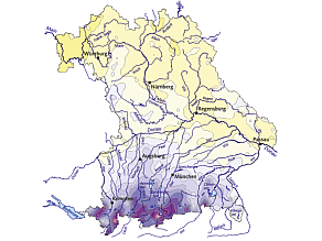 Bayernkarte mit farblicher Markierung der Niederschlagsintensitäten, die im Alpenraum besonders hoch ausfallen