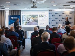 Vorstellung einer Energieintelligenten Kläranlage durch den Geschäftsführer des KZV Schwarzachgruppe.